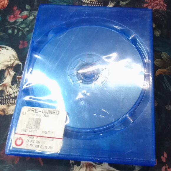 MLB The Show 17 (PS4) Disc Only in Case Baseball Sports Game Sony Exclusive - Picture 2 of 2